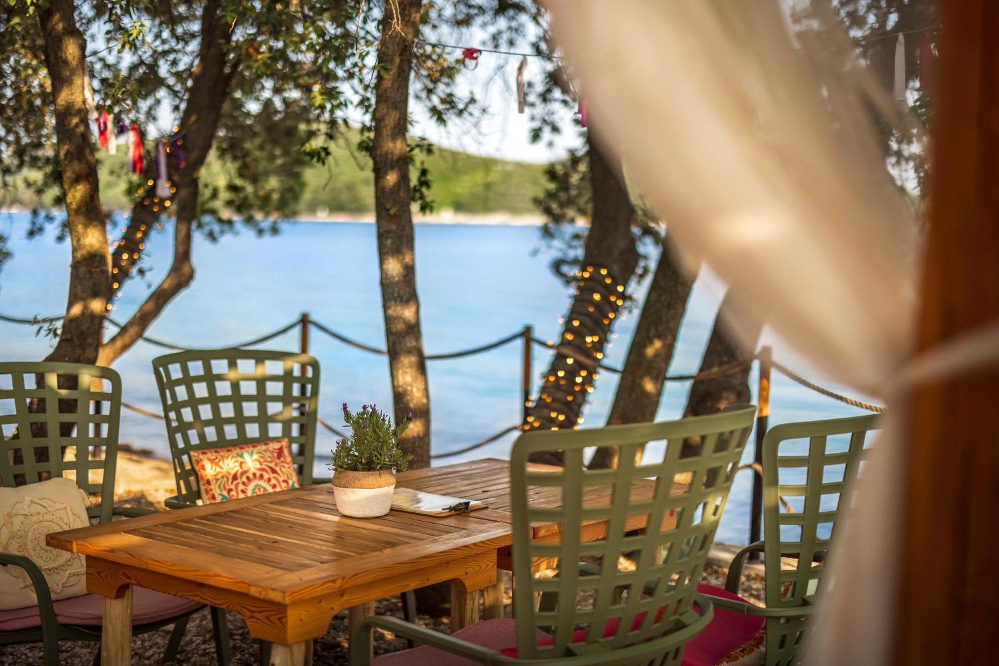 Maistra Camping Koversada Uncovered Naturist Pitches Vrsar Ngoại thất bức ảnh